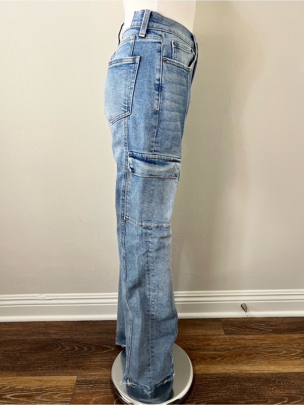Pistola Dana Cargo Jeans Size 27 Tall 32โ Inseam Denim - Picture 6 of 10